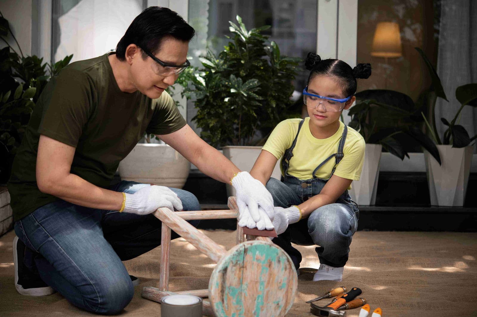 The Science Behind Ordinary Things We Use Every Day